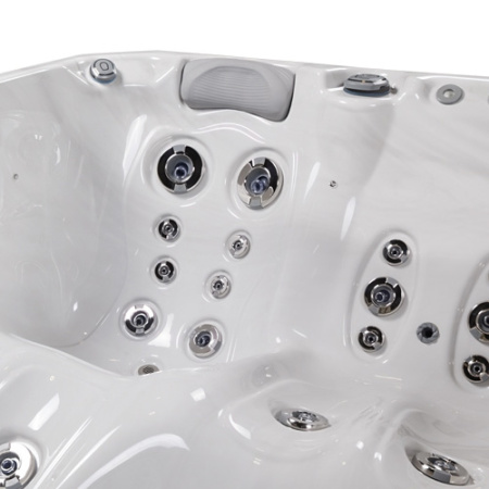 Гидромассажный спа-бассейн Wellis Manhattan Standard Гидромассажный спа-бассейн Wellis Manhattan Standard